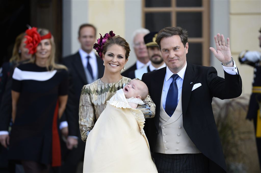 Prinses Madeleine met ouders in Zwitserland - Vorsten