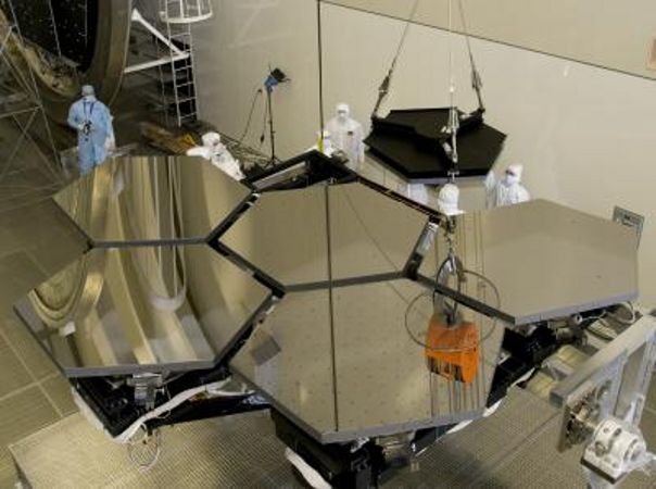 JWST-Mirrors-Move-to-the-XRCF-2