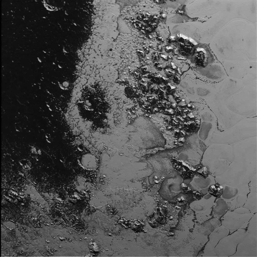 Tweede bergketen op Pluto door New Horizons